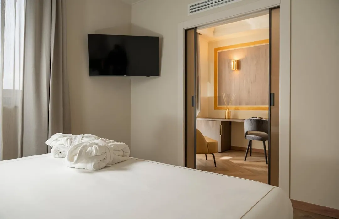 Just Hotel Saronno-1
